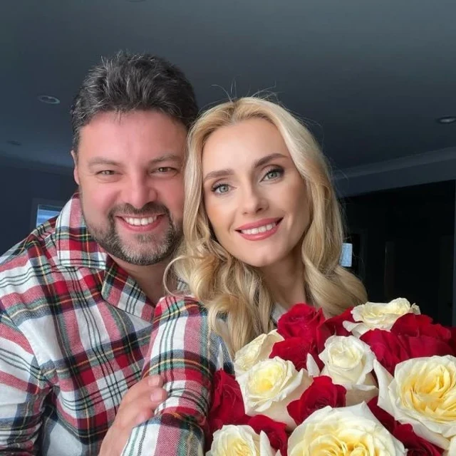 Ірина Федишин за день до порцелянового весілля опублікувала архівне фото з церемонії
