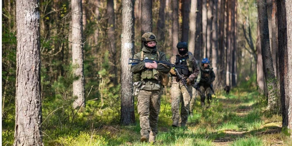 Українські військові на Олександрівському напрямку під час наступальної операції