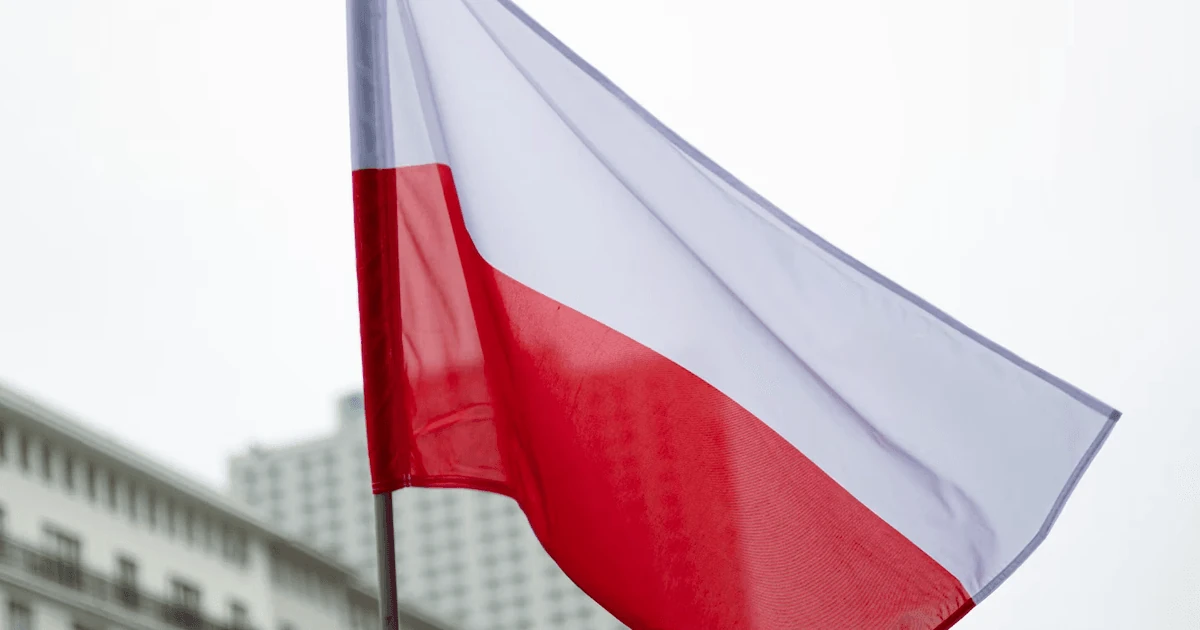 Польща відкрила платформу gdziesieukryc.pl для пошуку найближчих укриттів