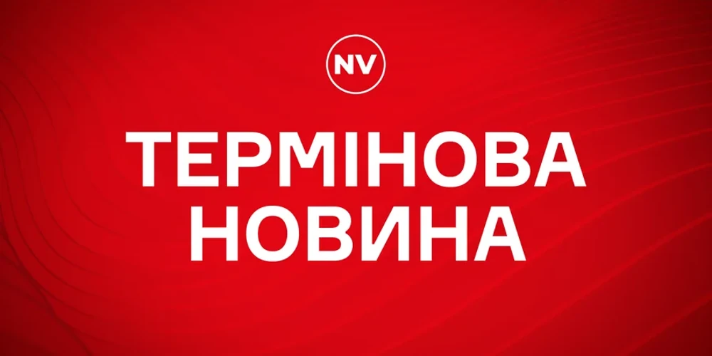 Інфографіка з часовими позначками двох хвиль ударів по Києву 23:00 і 03:00
