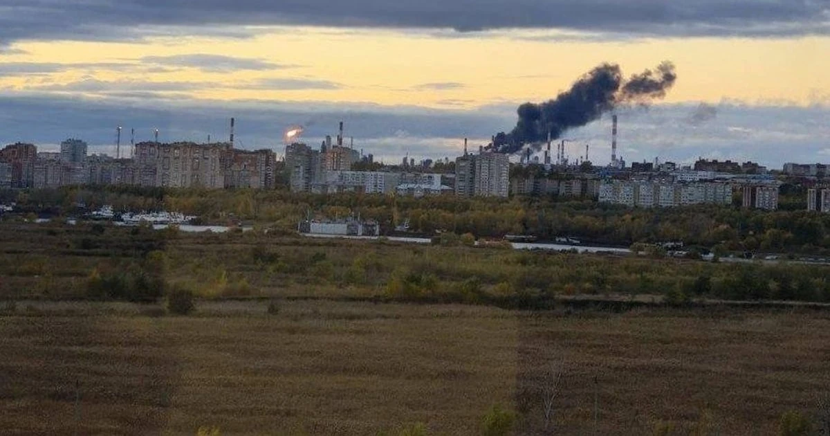 Хронологія удару по Омському НПЗ: від нічного влучання до підтвердження Генштабу